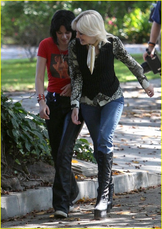 Kristen and Dakota