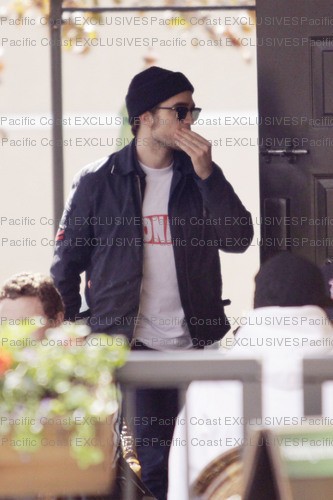 Robert Pattinson