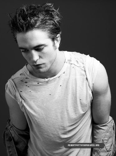 Robert Pattinson